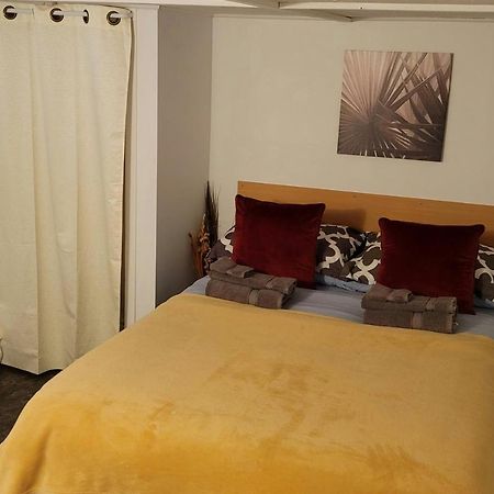 Lower Level Apt 6Ft High Close To Hwy Netflix Wifi Διαμέρισμα Edmundston Εξωτερικό φωτογραφία