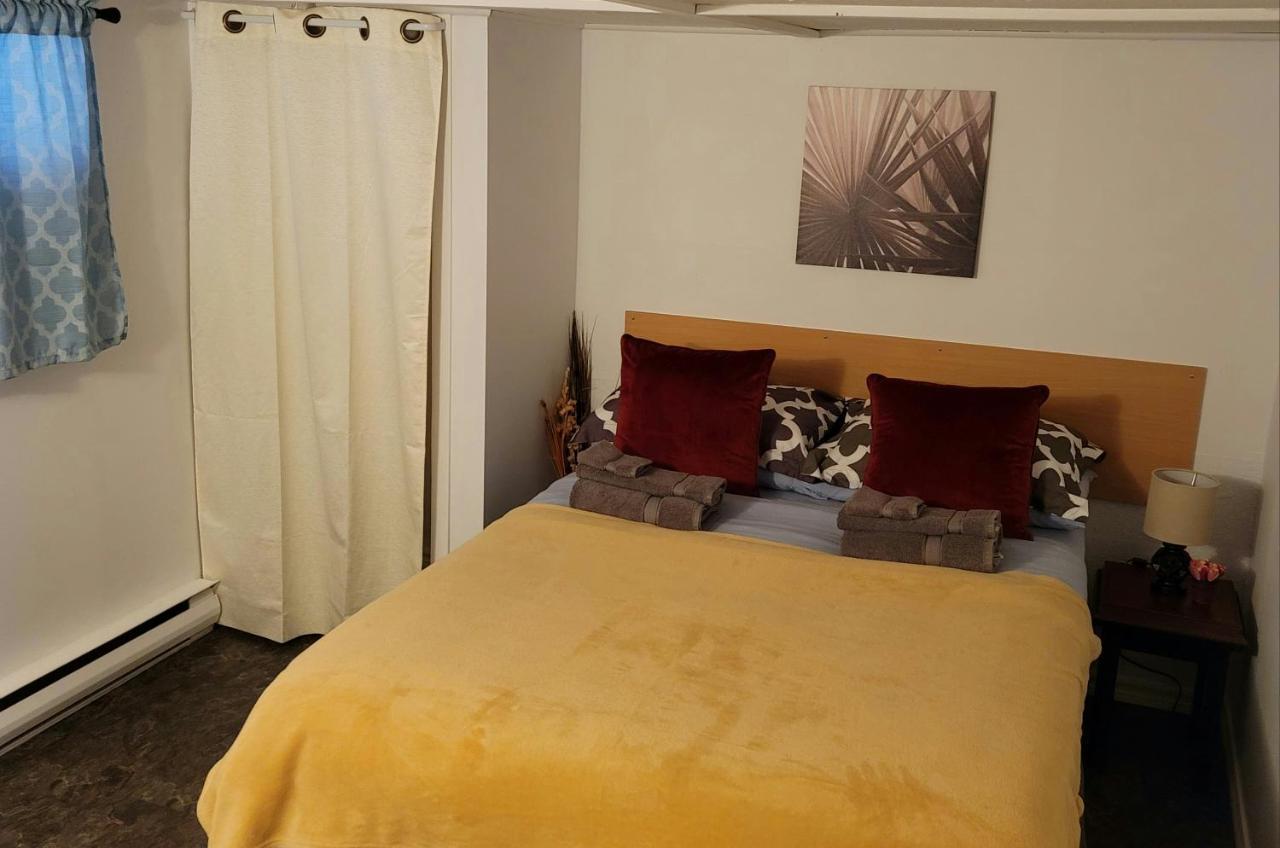 Lower Level Apt 6Ft High Close To Hwy Netflix Wifi Διαμέρισμα Edmundston Εξωτερικό φωτογραφία