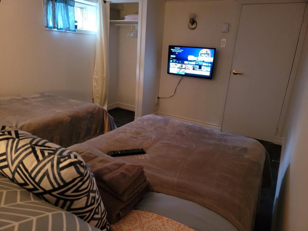 Lower Level Apt 6Ft High Close To Hwy Netflix Wifi Διαμέρισμα Edmundston Εξωτερικό φωτογραφία