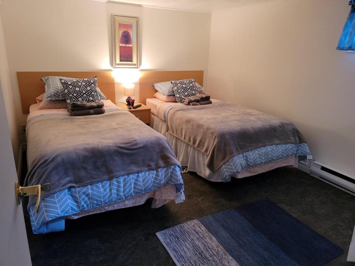 Lower Level Apt 6Ft High Close To Hwy Netflix Wifi Διαμέρισμα Edmundston Εξωτερικό φωτογραφία